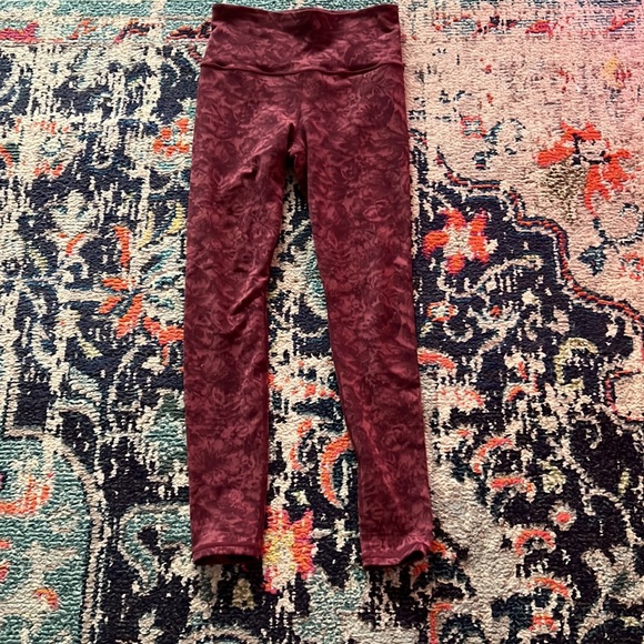 Athleta elation tight small - Picture 3 of 3